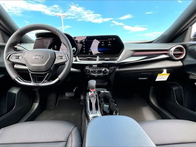 New 2026 Chevrolet Trax RS w/ Sunroof Package FWD image 11