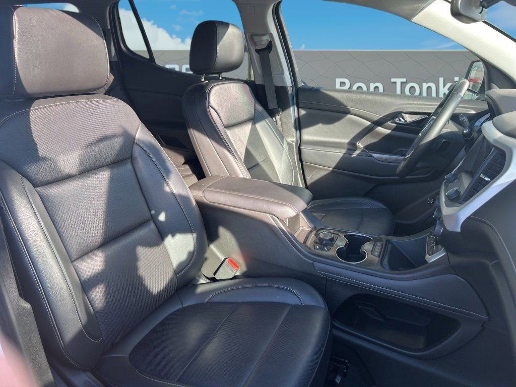 Used 2023 GMC Acadia SLT image 11