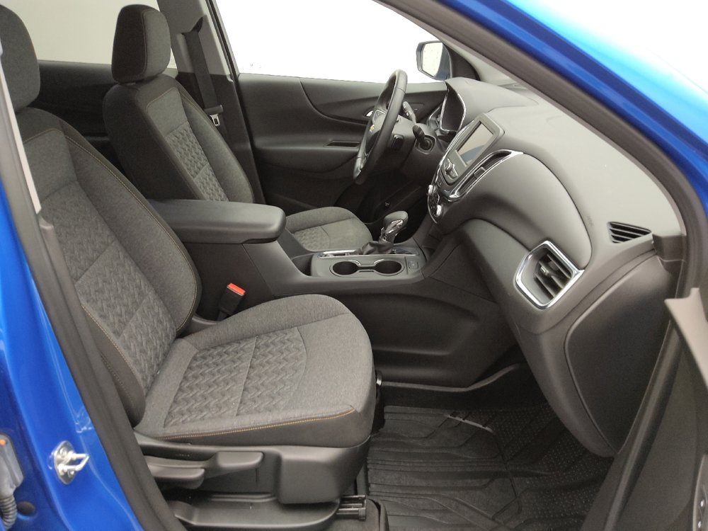 Used 2024 Chevrolet Equinox LT w/ LPO, Floor Liner Package FWD image 21