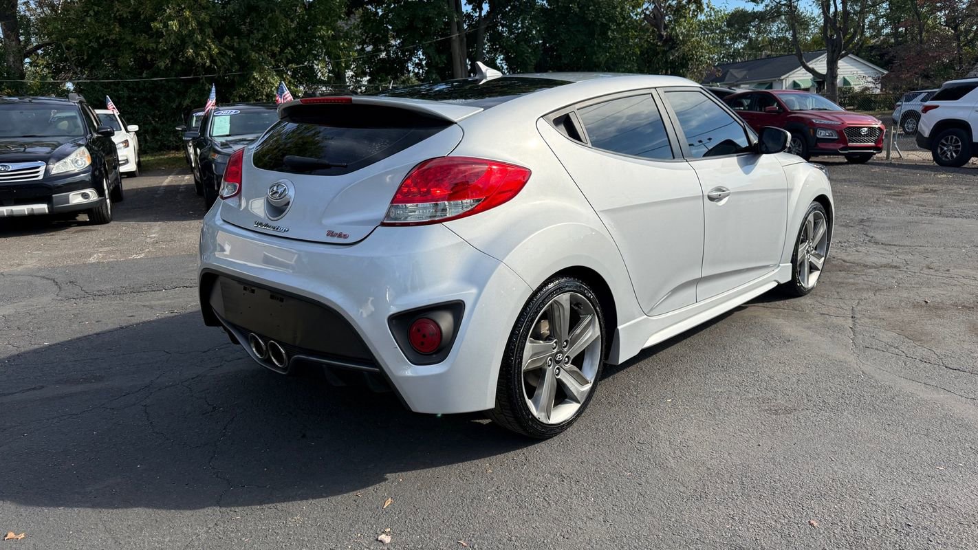 Used 2013 Hyundai Veloster Turbo image 5