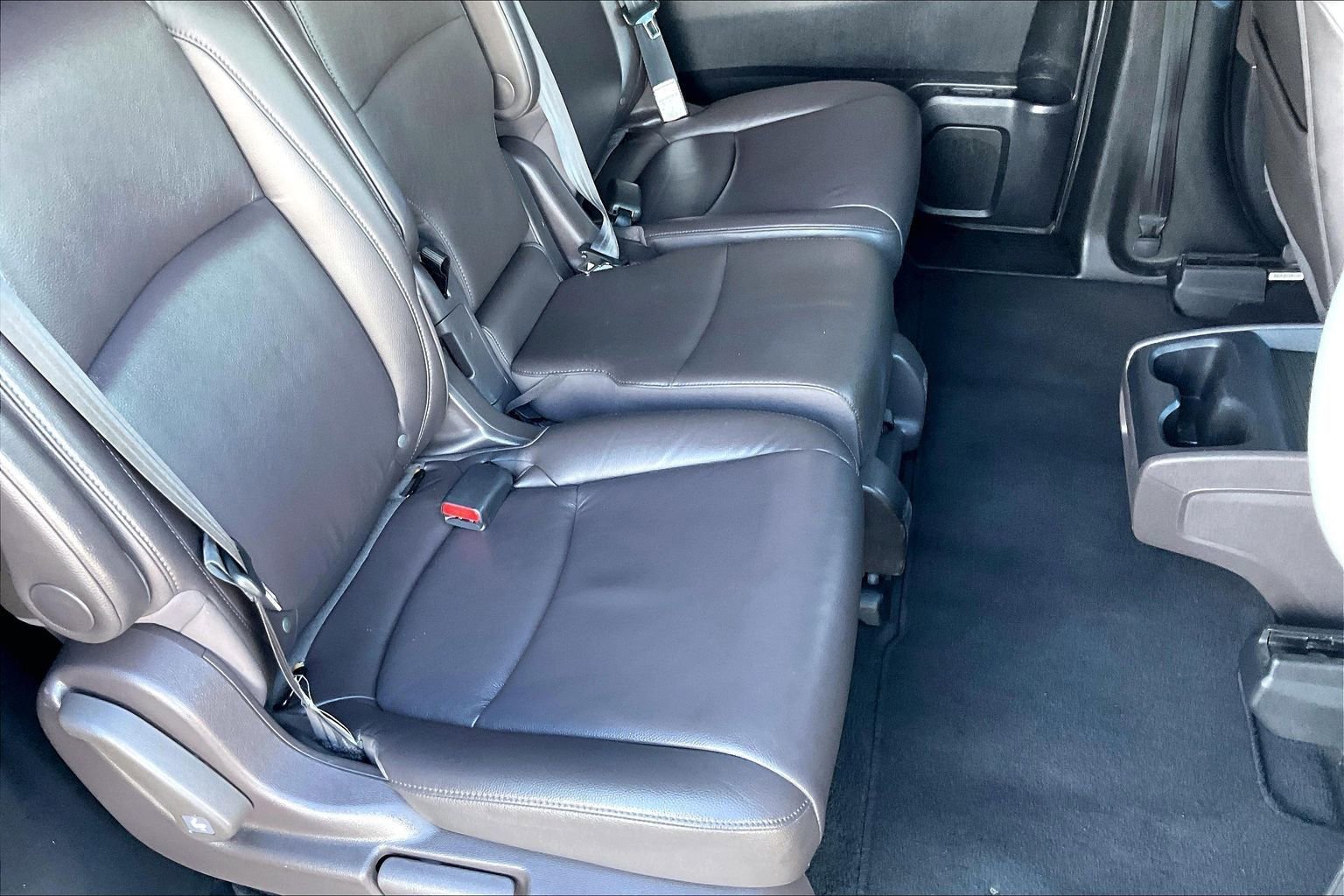 Used 2018 Honda Odyssey EX-L image 18