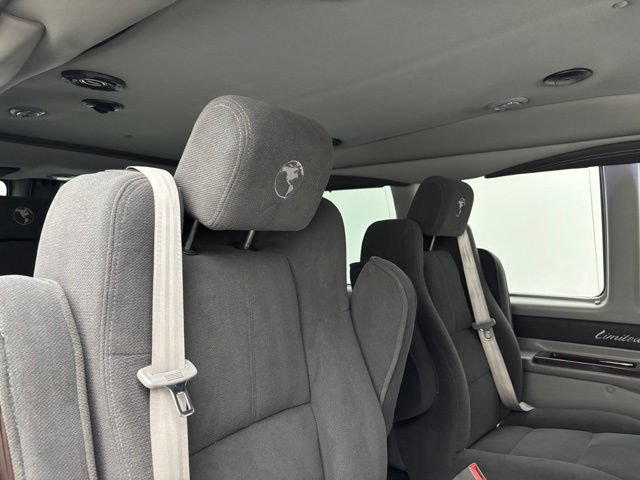 Used 2019 Chevrolet Express 2500 RWD image 38