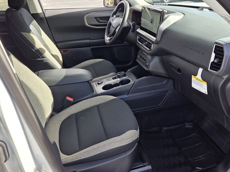 Used 2025 Ford Bronco Sport Big Bend image 13