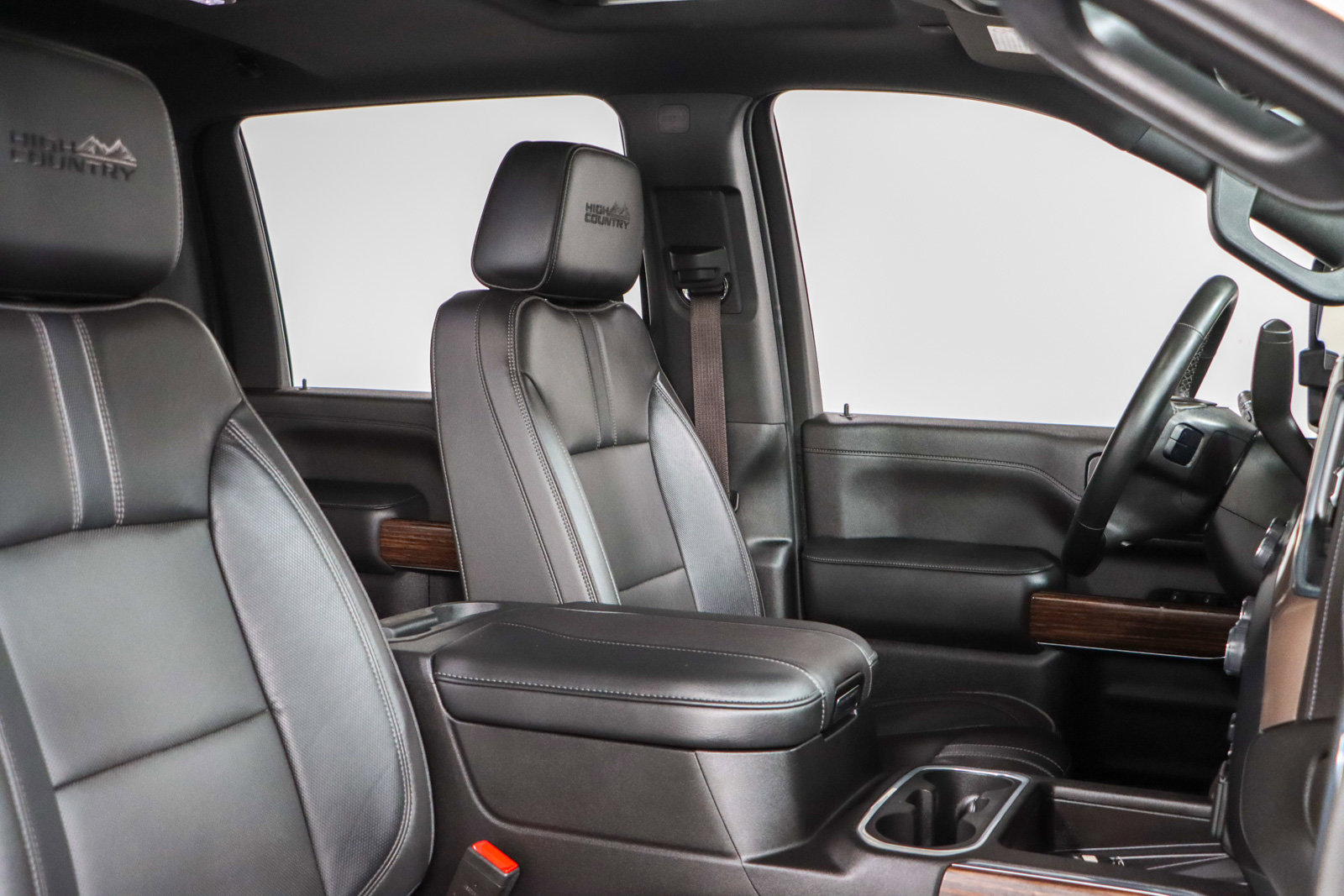 Used 2023 Chevrolet Silverado 2500 High Country image 31