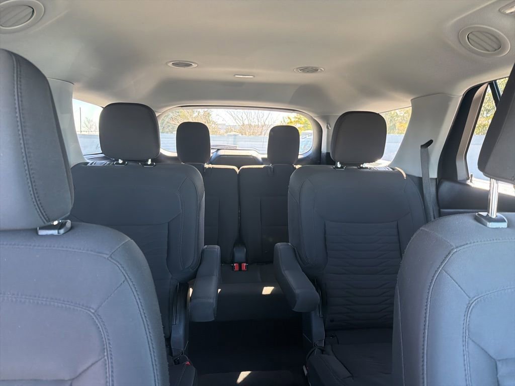 Used 2021 Ford Explorer XLT image 28