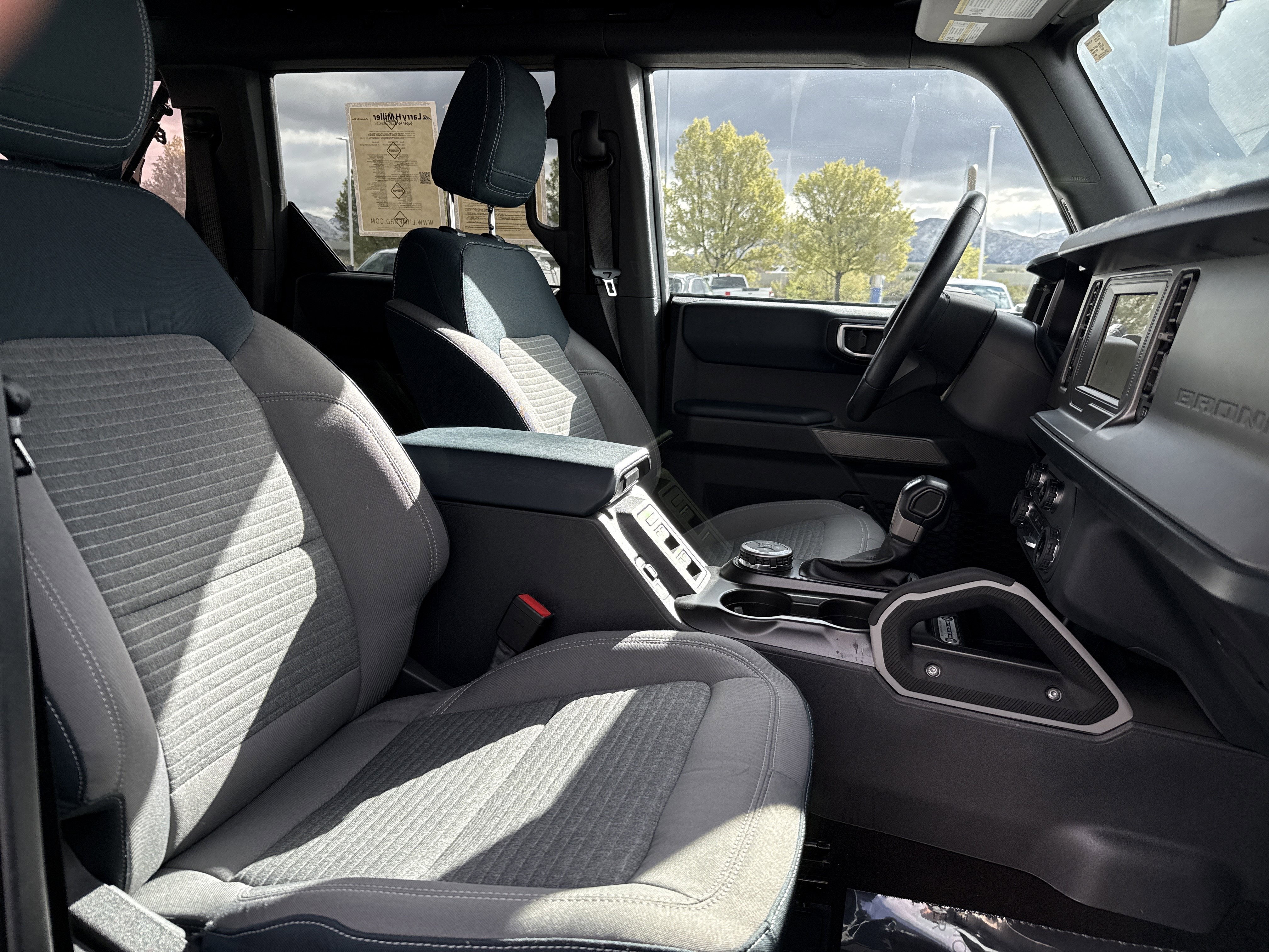 Used 2022 Ford Bronco Outer Banks image 28