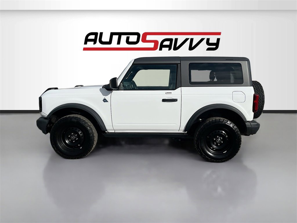 Used 2022 Ford Bronco Black Diamond image 4