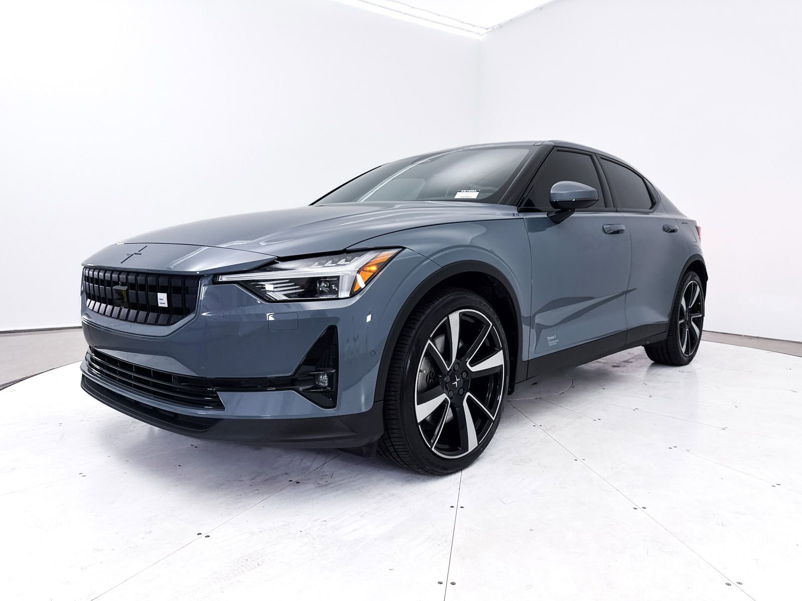 Used 2021 Polestar Polestar 2 image 11