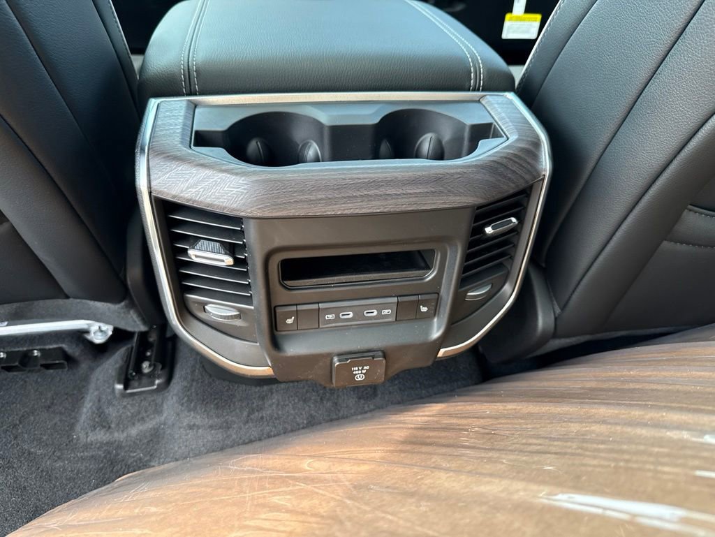 New 2026 RAM 1500 Laramie AWD/4WD image 25