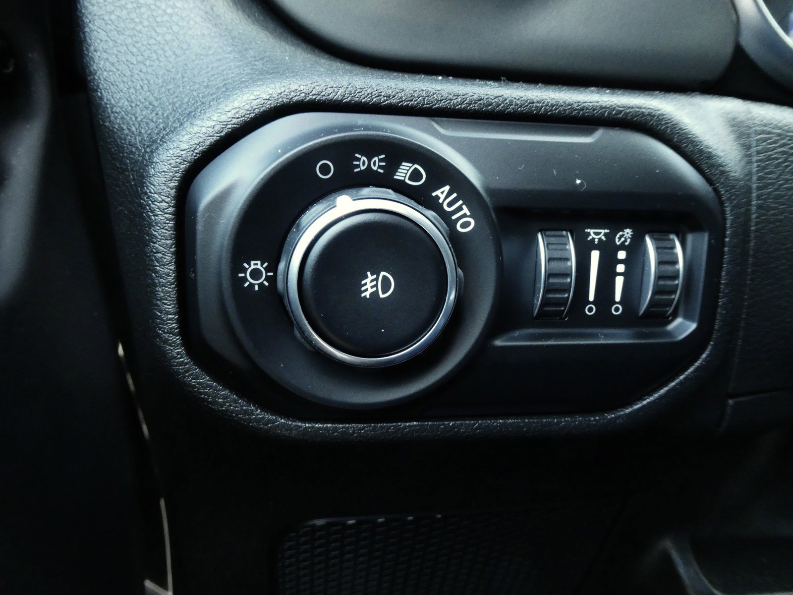 Used 2021 Jeep Wrangler Unlimited Sport S image 18