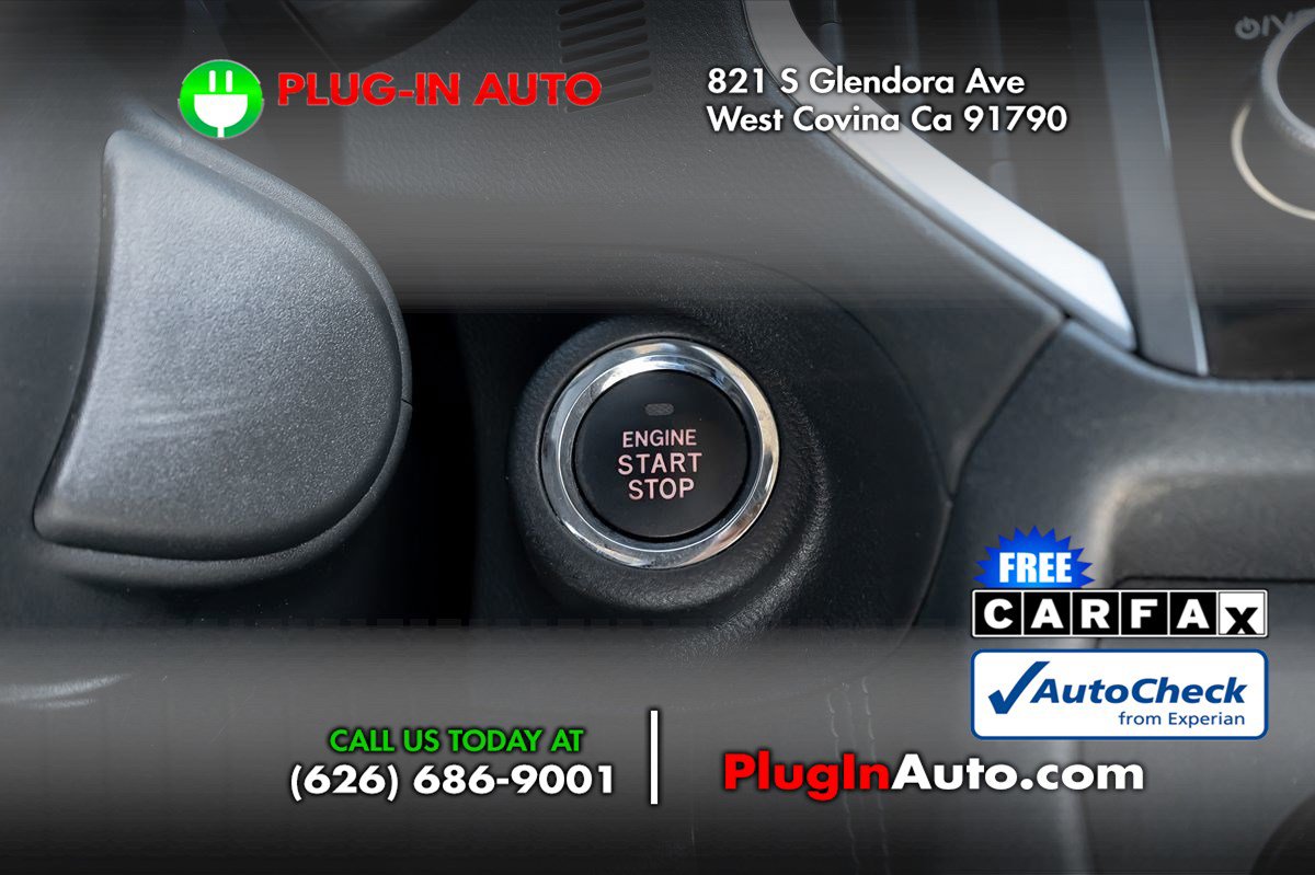 Used 2017 Subaru Impreza 2.0i Limited image 23