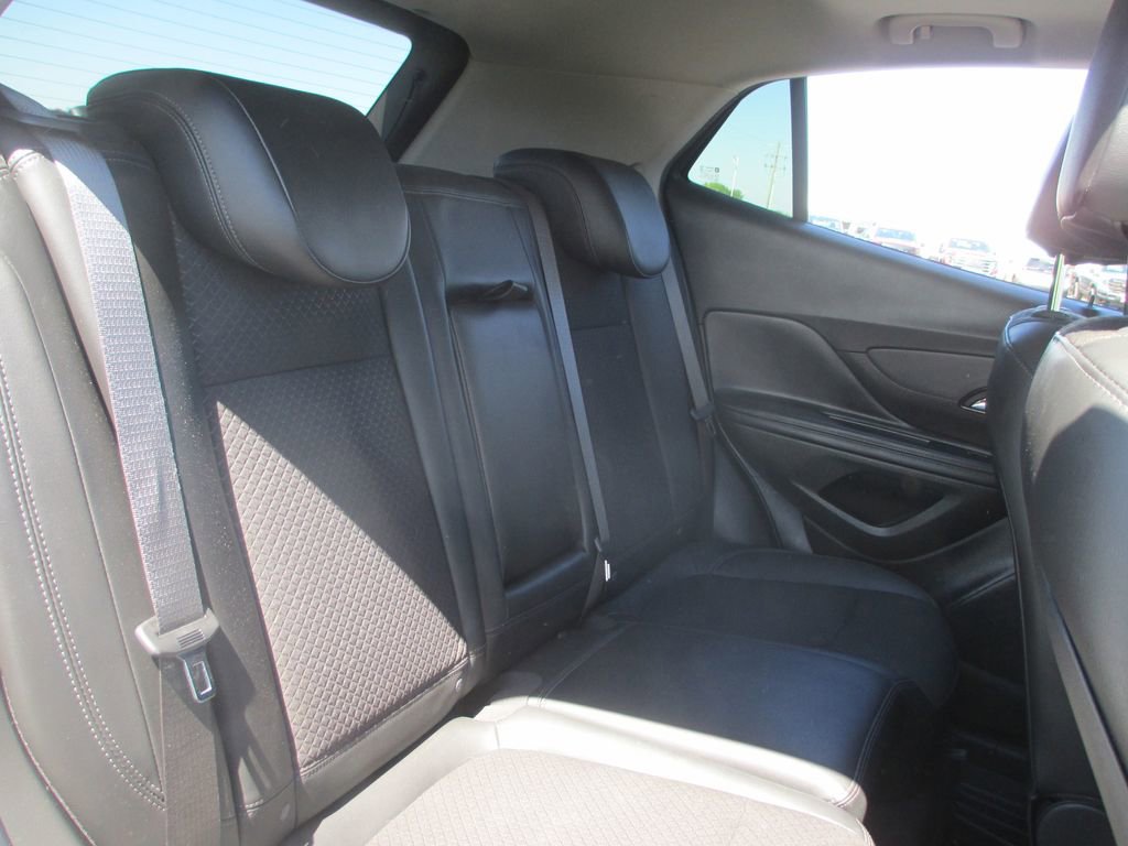 Used 2018 Buick Encore Sport Touring image 17