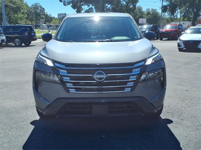 New 2026 Nissan Rogue S image 2