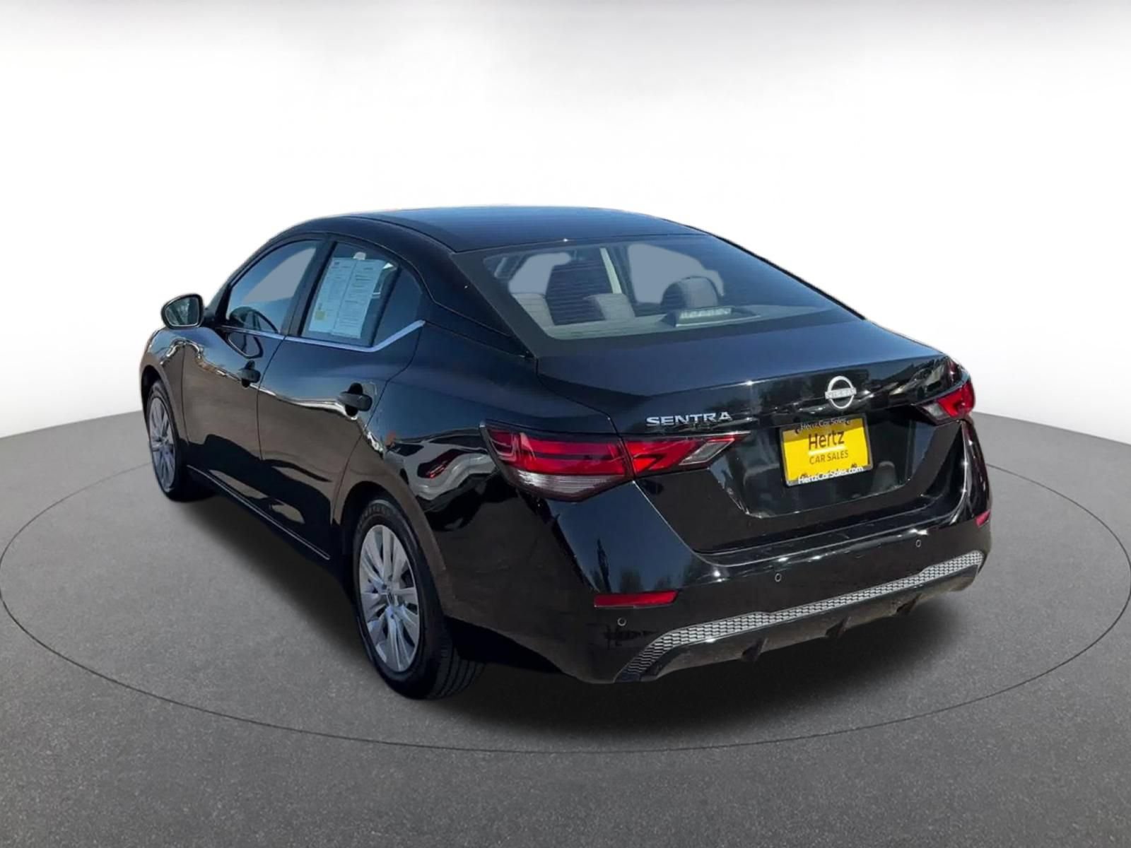 Used 2025 Nissan Sentra S FWD image 10