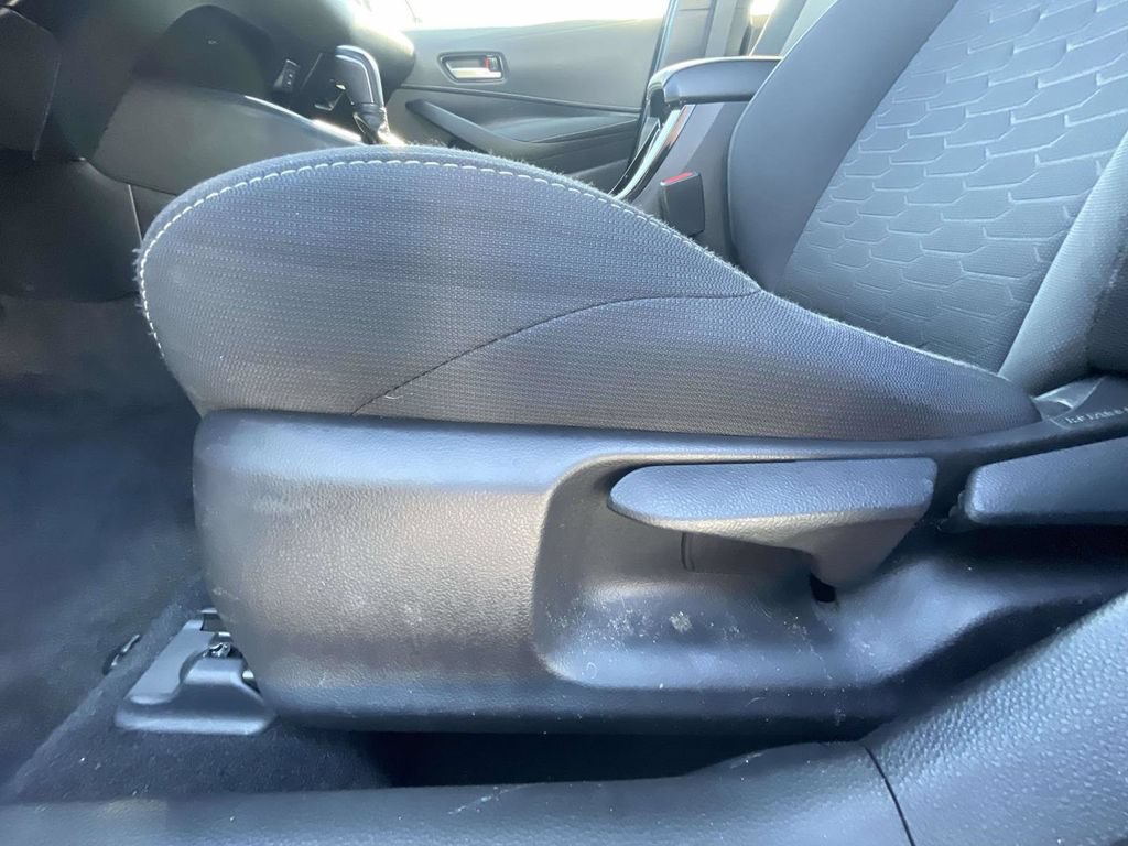 Used 2023 Toyota Corolla SE FWD image 21
