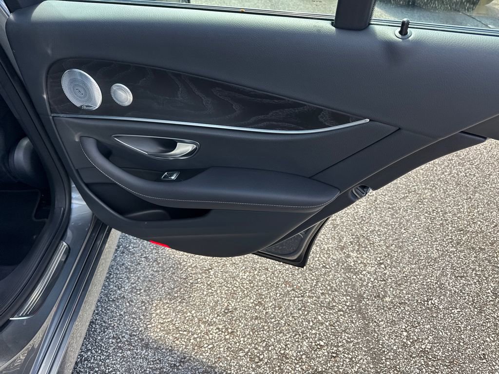 Used 2020 Mercedes-Benz E 450 4MATIC Sedan image 16