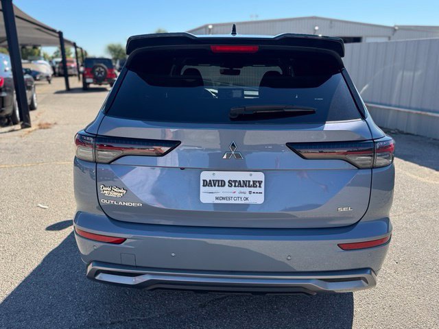 Used 2026 Mitsubishi Outlander SEL FWD image 5