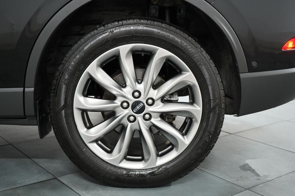 Used 2020 Lincoln Corsair AWD image 35