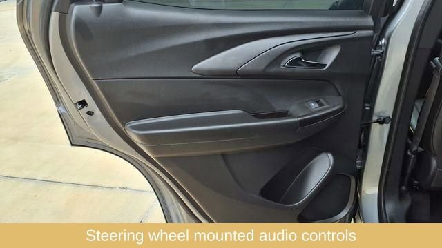 Used 2025 Chevrolet TrailBlazer ACTIV w/ Convenience Package image 18