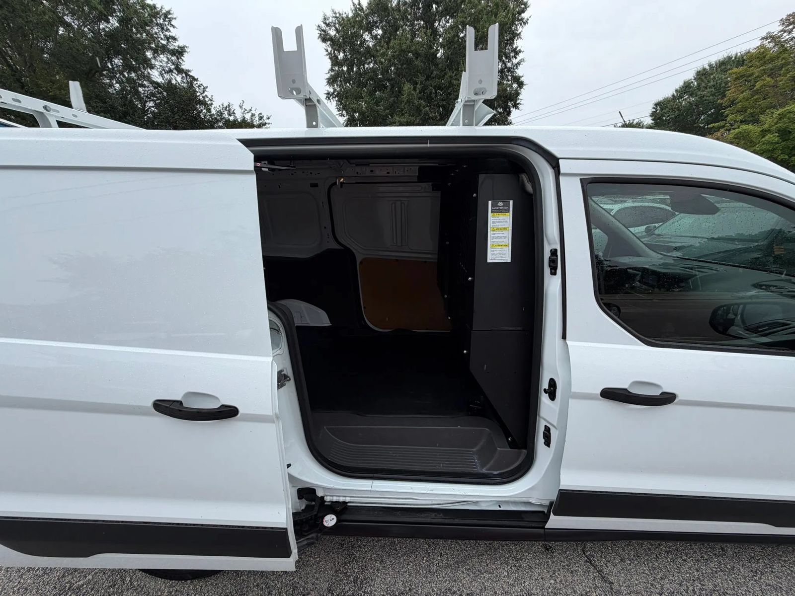 Used 2022 Ford Transit Connect XL FWD image 26
