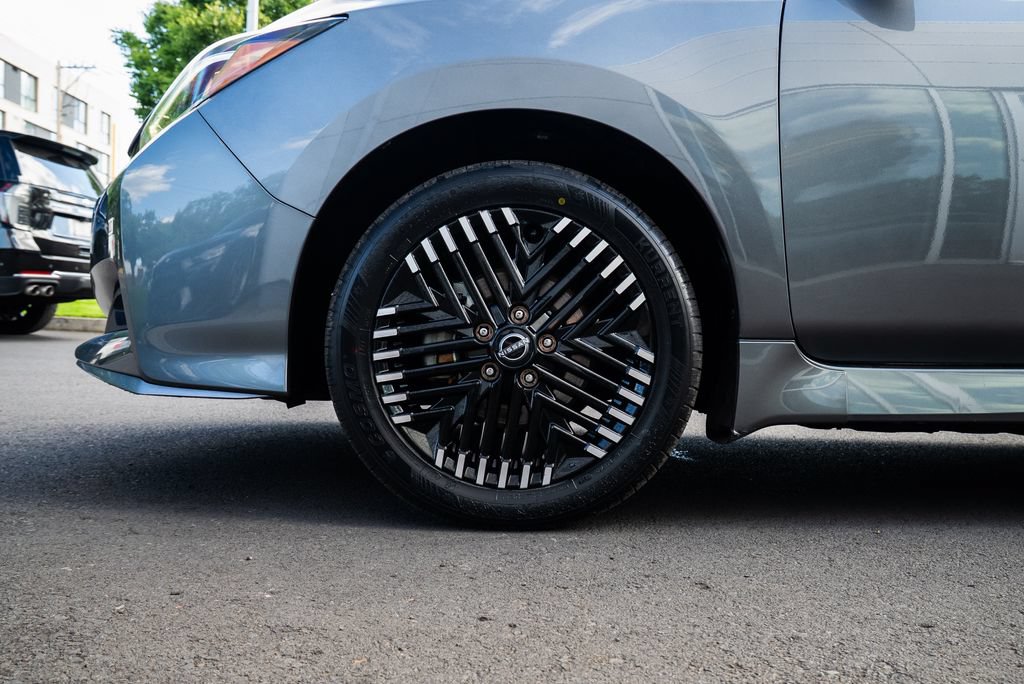 Used 2024 Nissan Leaf SV Plus FWD image 7