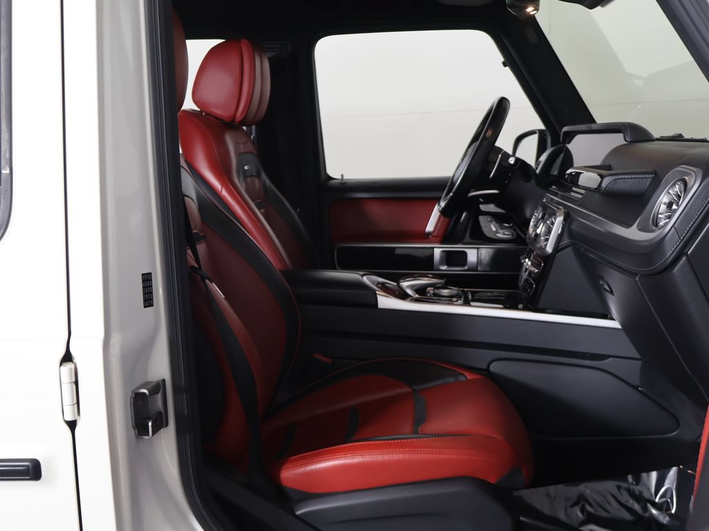 Used 2020 Mercedes-Benz G 63 AMG 4MATIC w/ Seat Comfort Package image 33