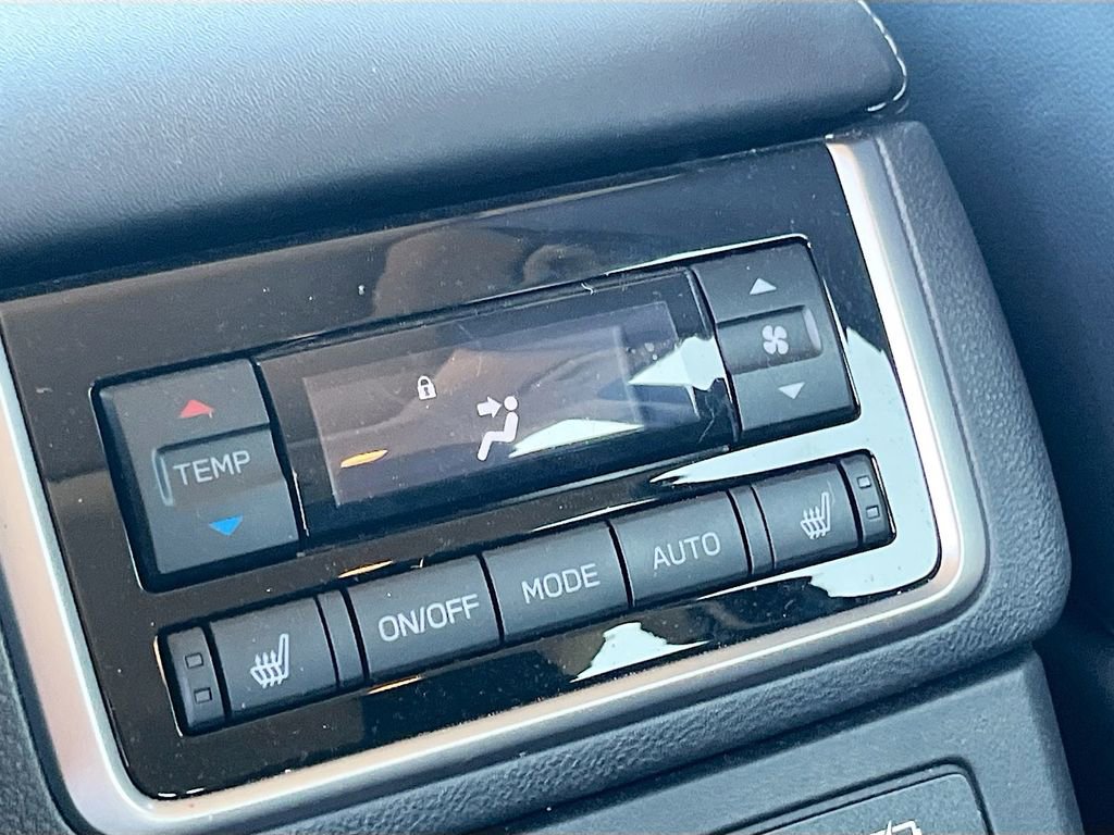 Used 2024 Subaru Ascent Touring image 27