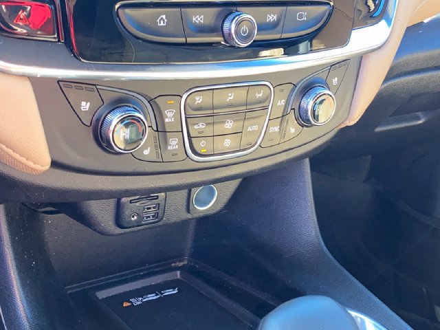 Used 2023 Chevrolet Traverse Premier w/ LPO, Floor Liner Package AWD/4WD image 14