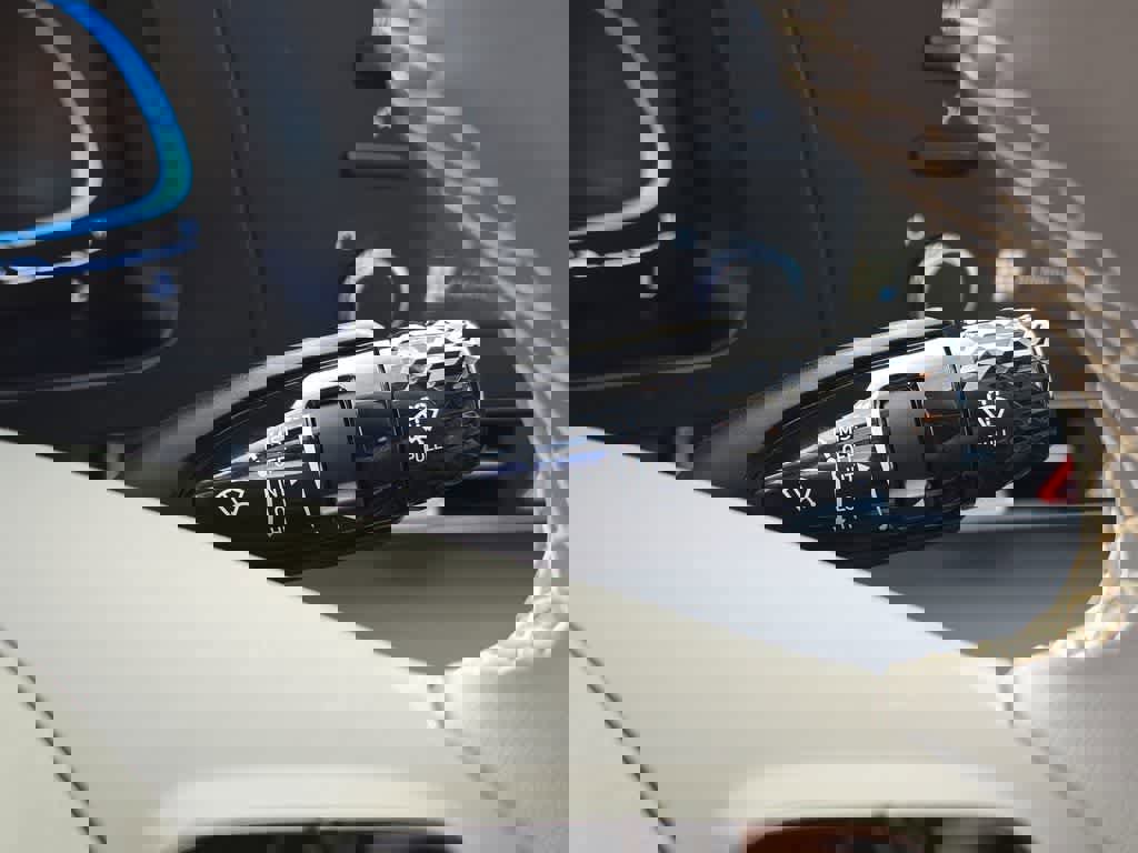 New 2026 Hyundai Elantra Sport FWD image 26