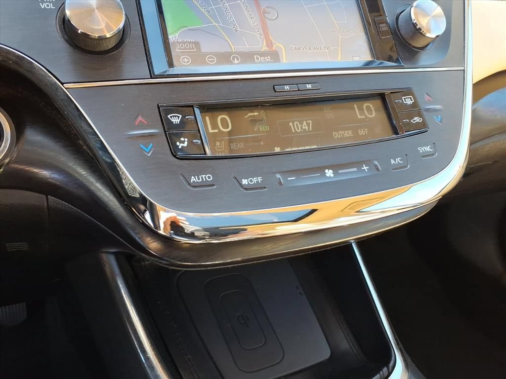 Used 2018 Toyota Avalon Limited w/ All Weather Liner Package FWD image 20