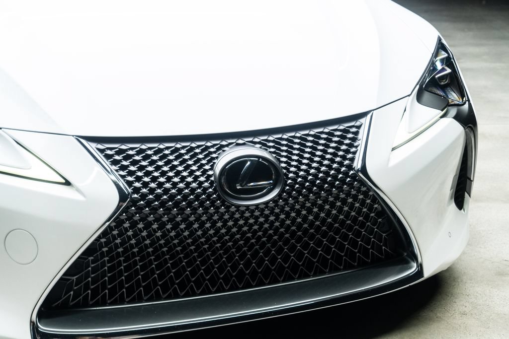 Used 2018 Lexus LC 500 Coupe w/ Touring Package RWD image 5