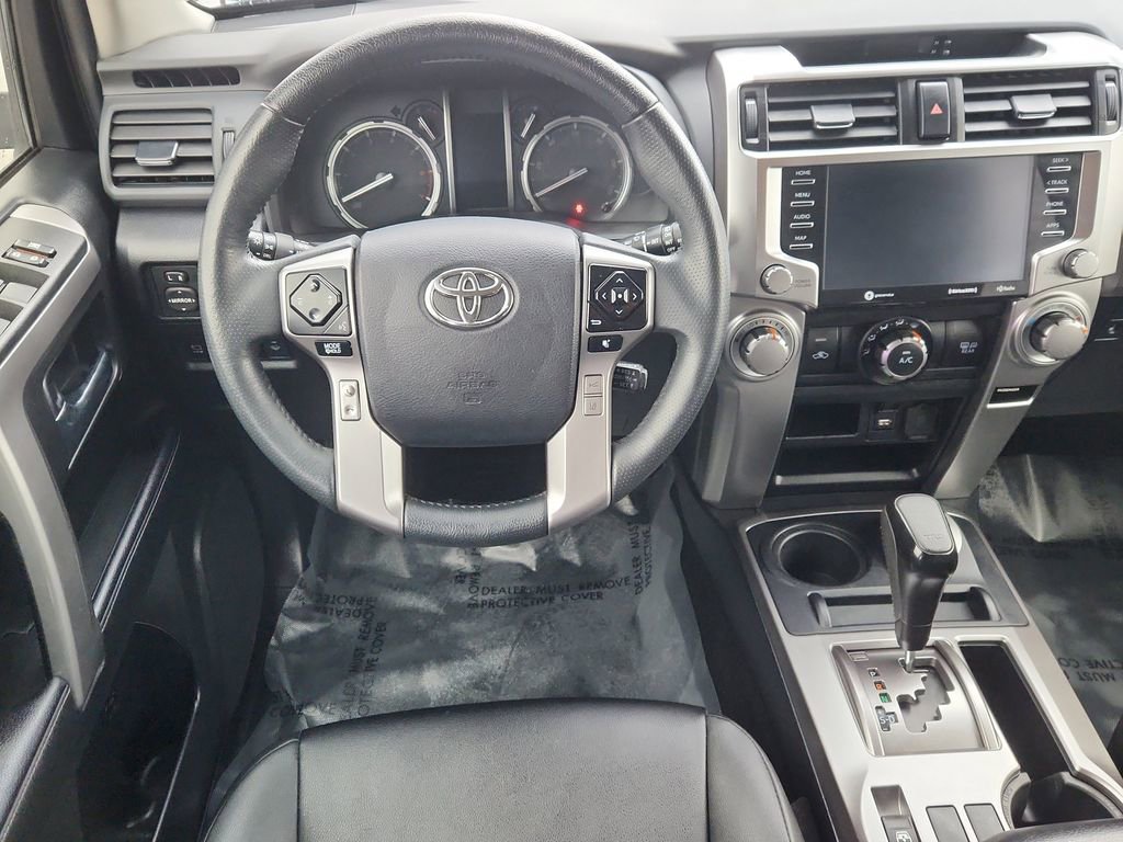 Used 2022 Toyota 4Runner TRD Sport image 11