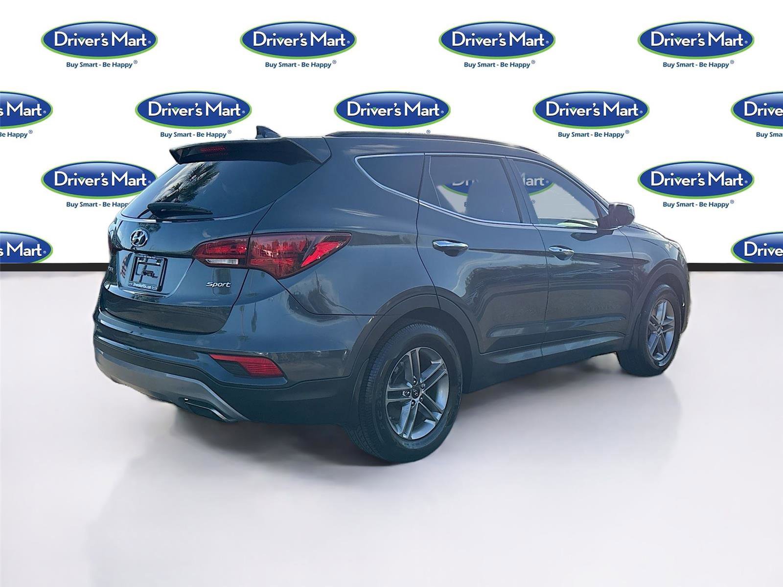 Used 2017 Hyundai Santa Fe Sport image 7