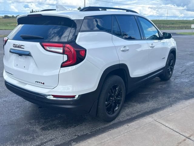 Used 2022 GMC Terrain AT4 w/ GMC Pro Grade Package AWD/4WD image 4