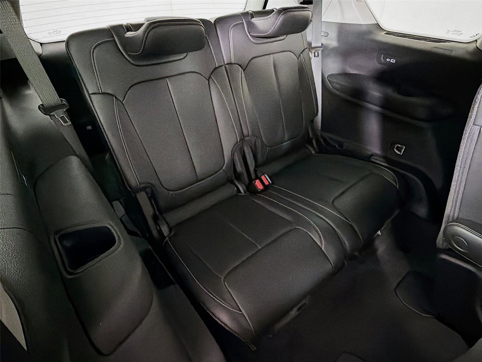 Used 2022 Jeep Grand Cherokee L Limited image 26