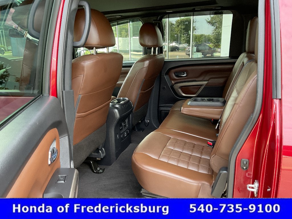 Used 2021 Nissan Titan Platinum Reserve w/ Moonroof Package AWD/4WD image 25