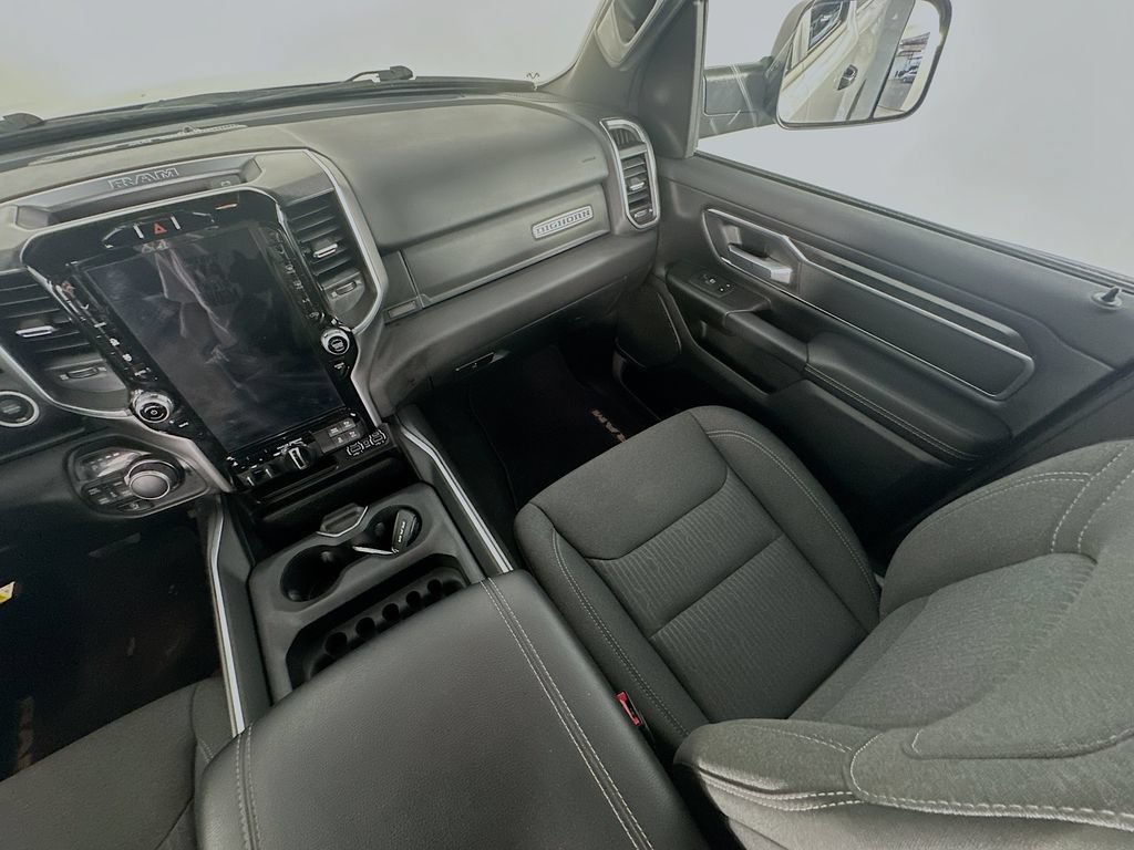 Used 2024 RAM 1500 Big Horn AWD/4WD image 11