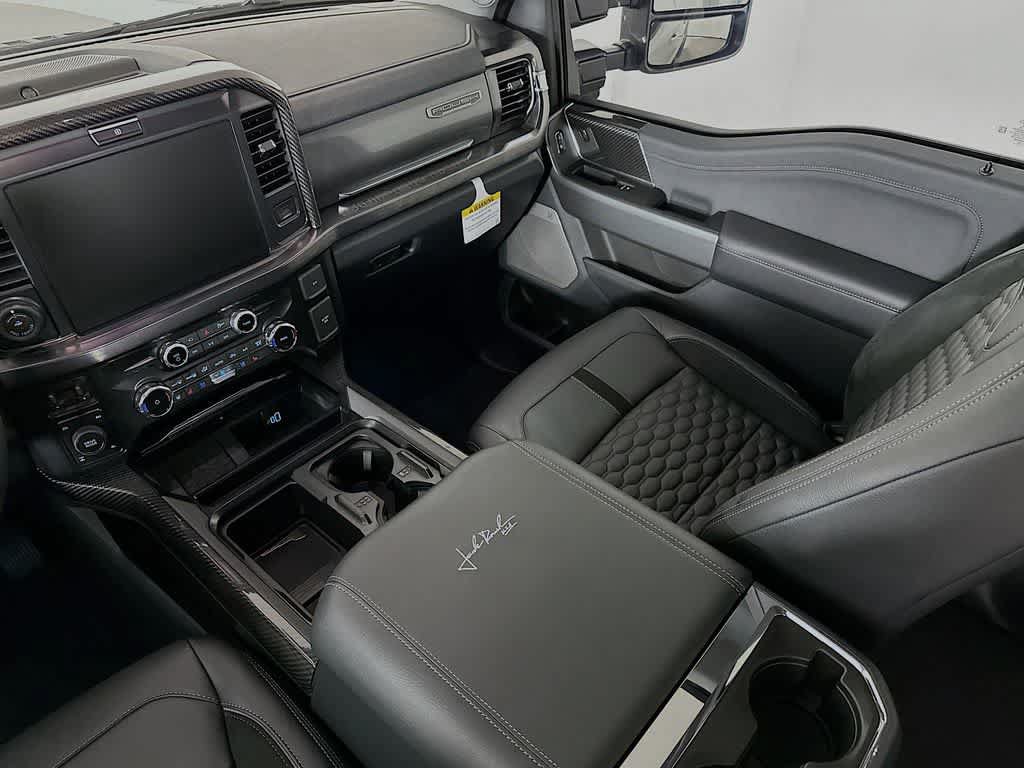 New 2026 Ford F250 Lariat w/ Black Appearance Package AWD/4WD image 11