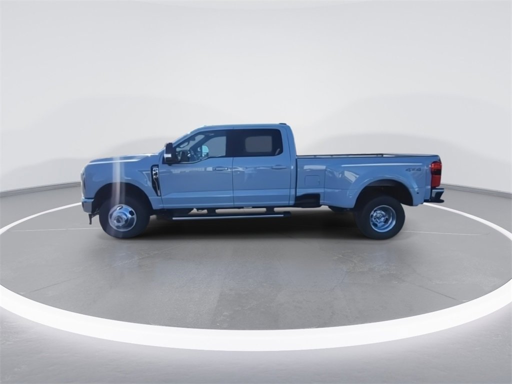 New 2026 Ford F350 Lariat image 5