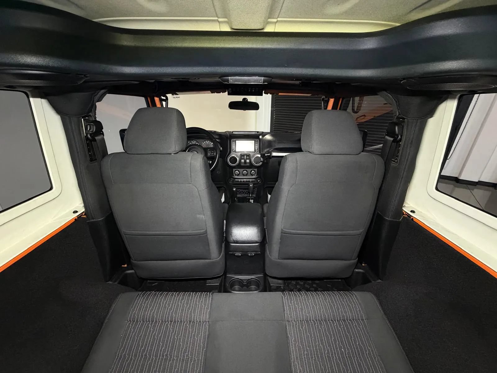 Used 2012 Jeep Wrangler Rubicon w/ PWR Convenience Group AWD/4WD image 16