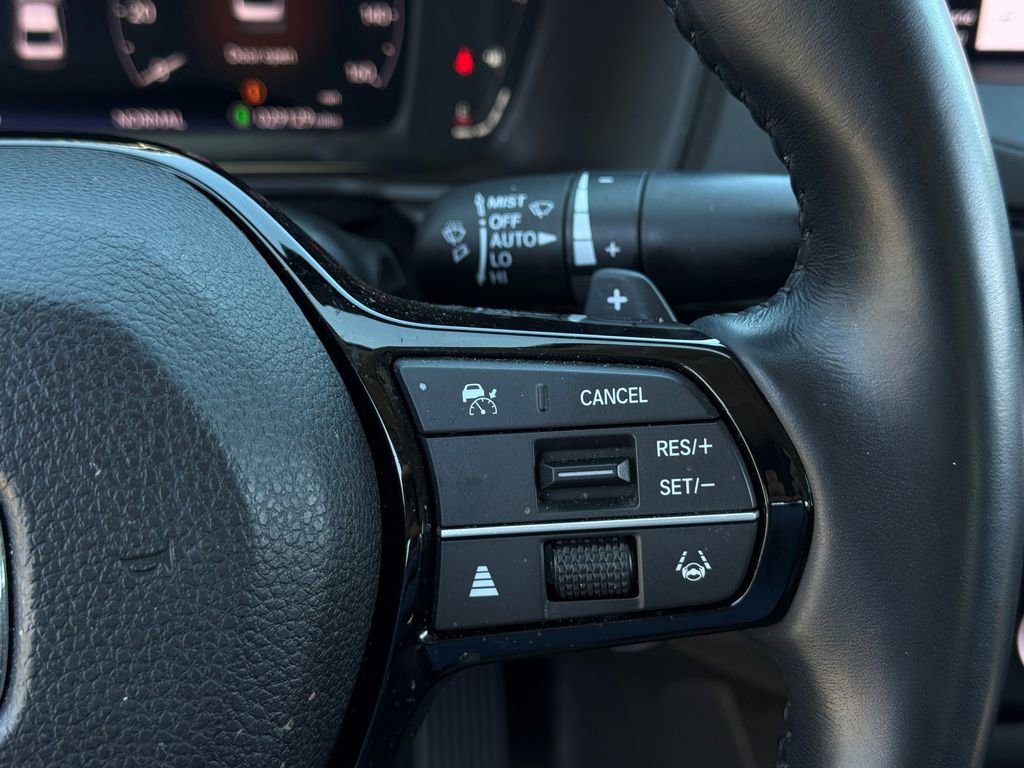 Used 2023 Honda Accord Touring image 30