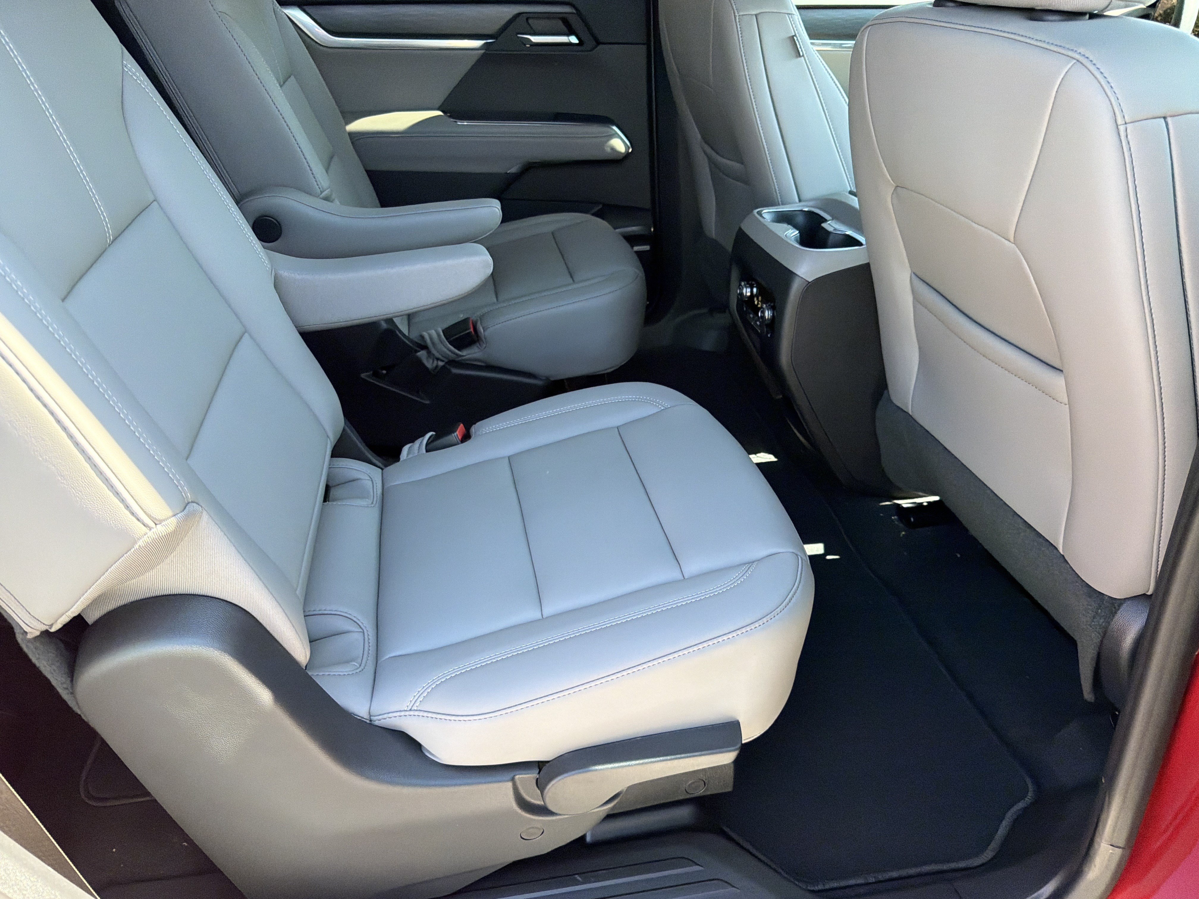 New 2027 GMC Acadia Elevation w/ Black Edition FWD image 16