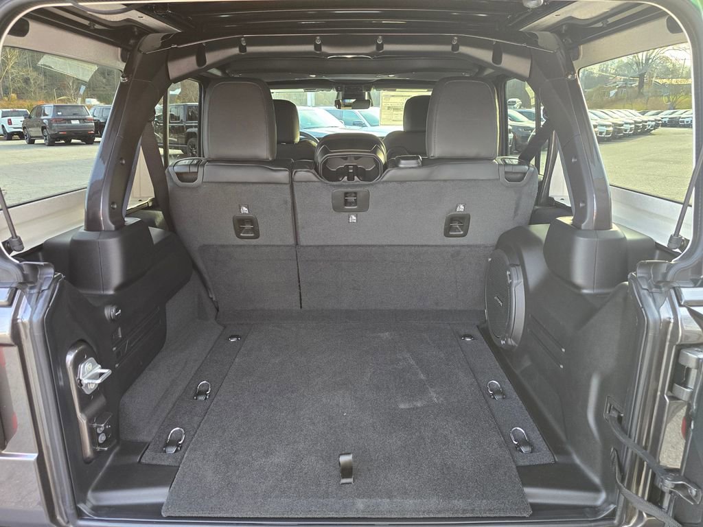 New 2026 Jeep Wrangler Sahara image 14