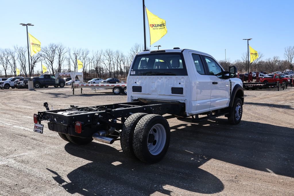 New 2024 Ford F550 4x4 SuperCab Super Duty image 4