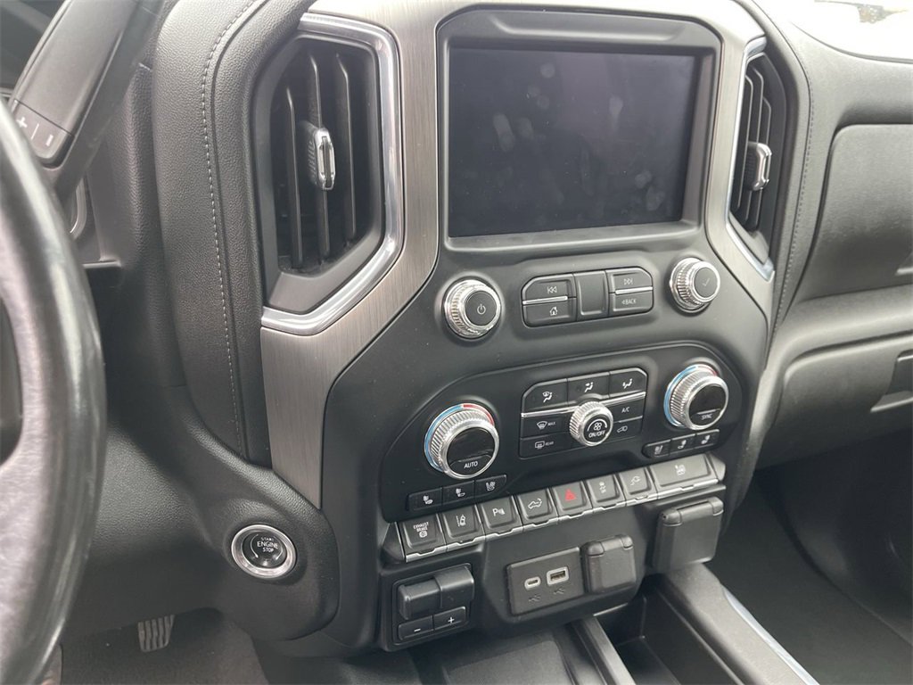 Used 2022 GMC Sierra 3500 Denali image 7