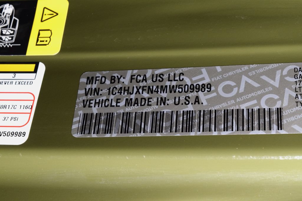 Used 2021 Jeep Wrangler Unlimited Rubicon AWD/4WD image 40