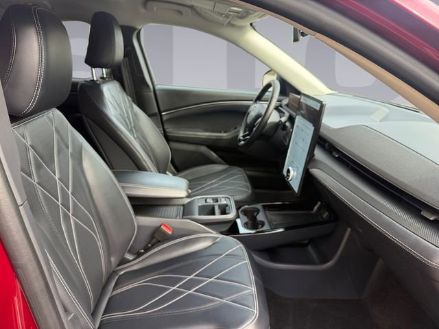 Used 2025 Ford Mustang Mach-E Select w/ Comfort Package Lite image 17