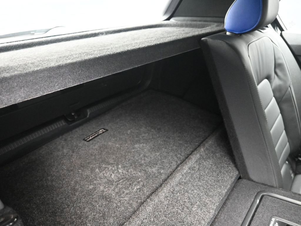 Used 2024 Volkswagen Golf R image 25