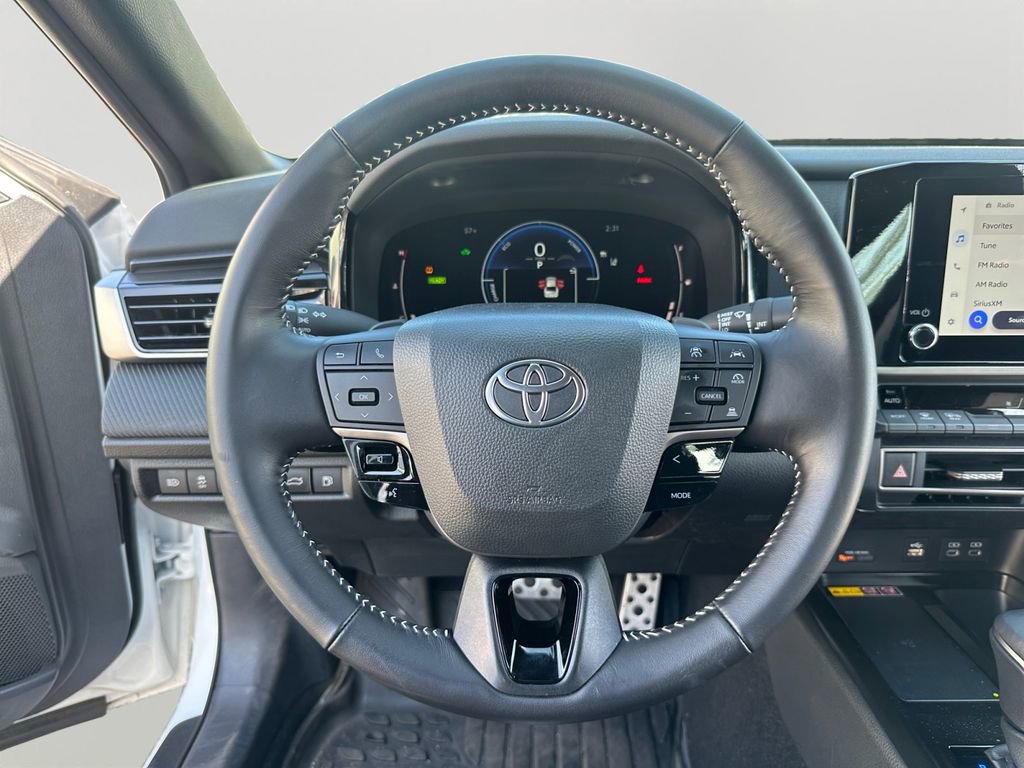 Used 2026 Toyota Camry SE w/ Convenience Package image 12