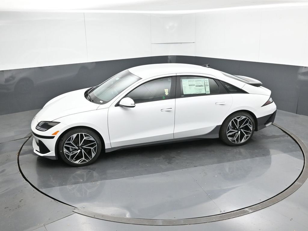 New 2025 Hyundai Ioniq 6 SEL image 19